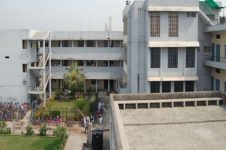 https://cache.careers360.mobi/media/colleges/social-media/media-gallery/13121/2019/2/25/Campus view of SSDPC Girls PG College Roorkee_Campus-view.jpg